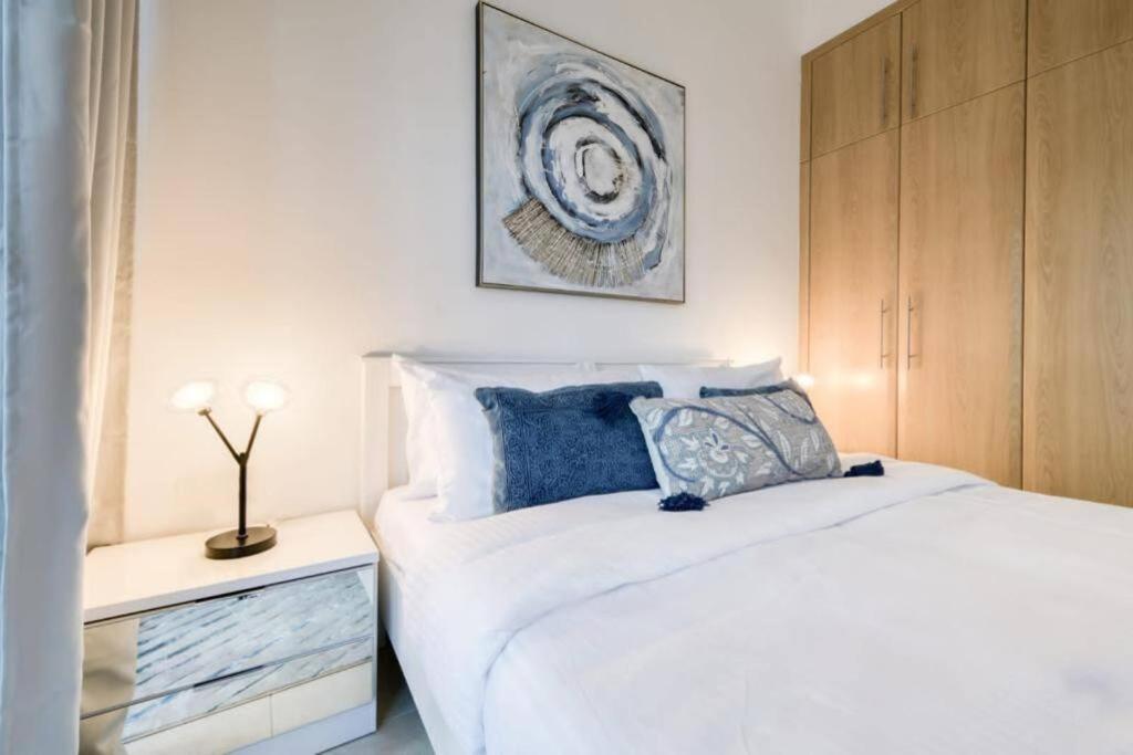 Luxury 1 Bedroom With Sea View Апартаменти